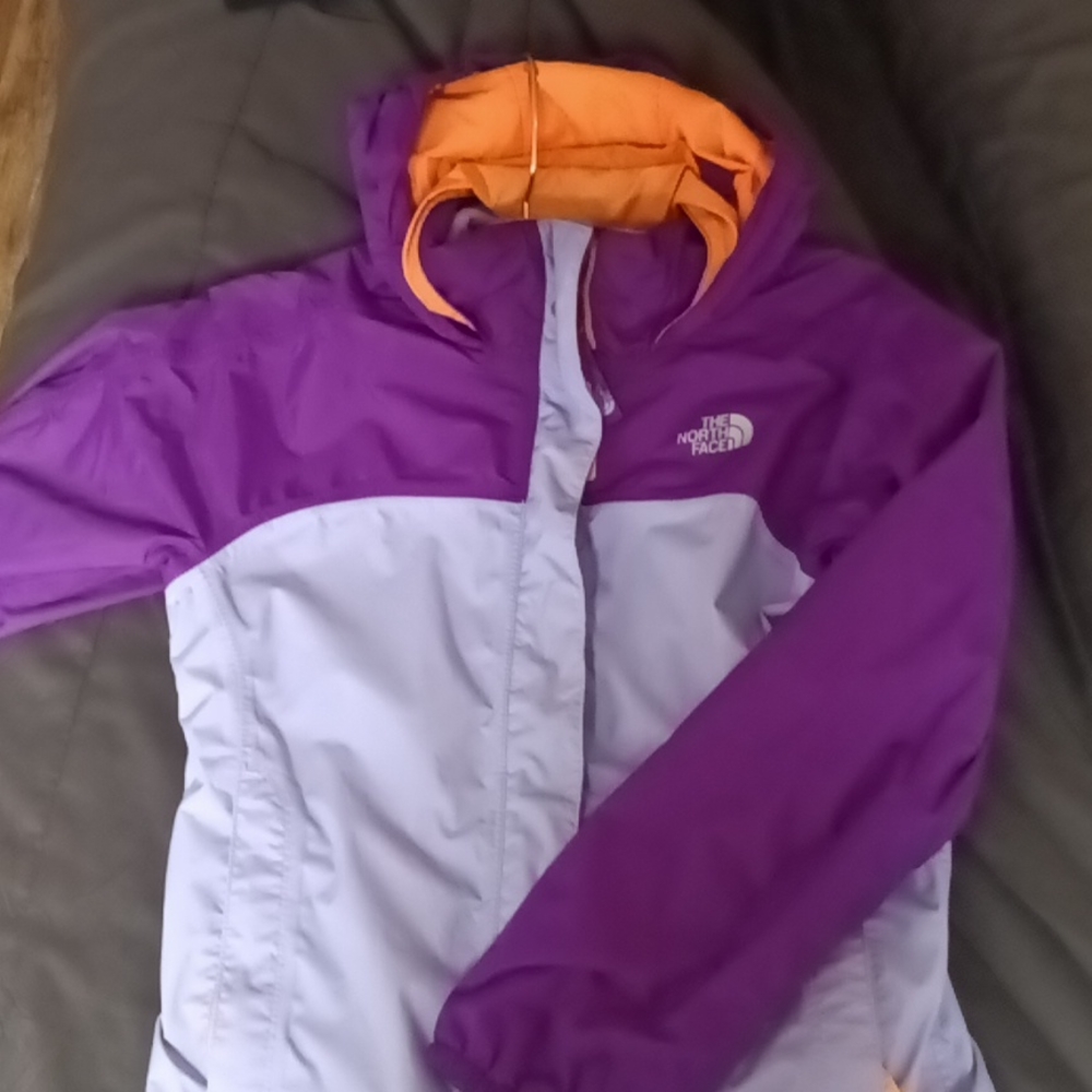 The Northface jacket for girl